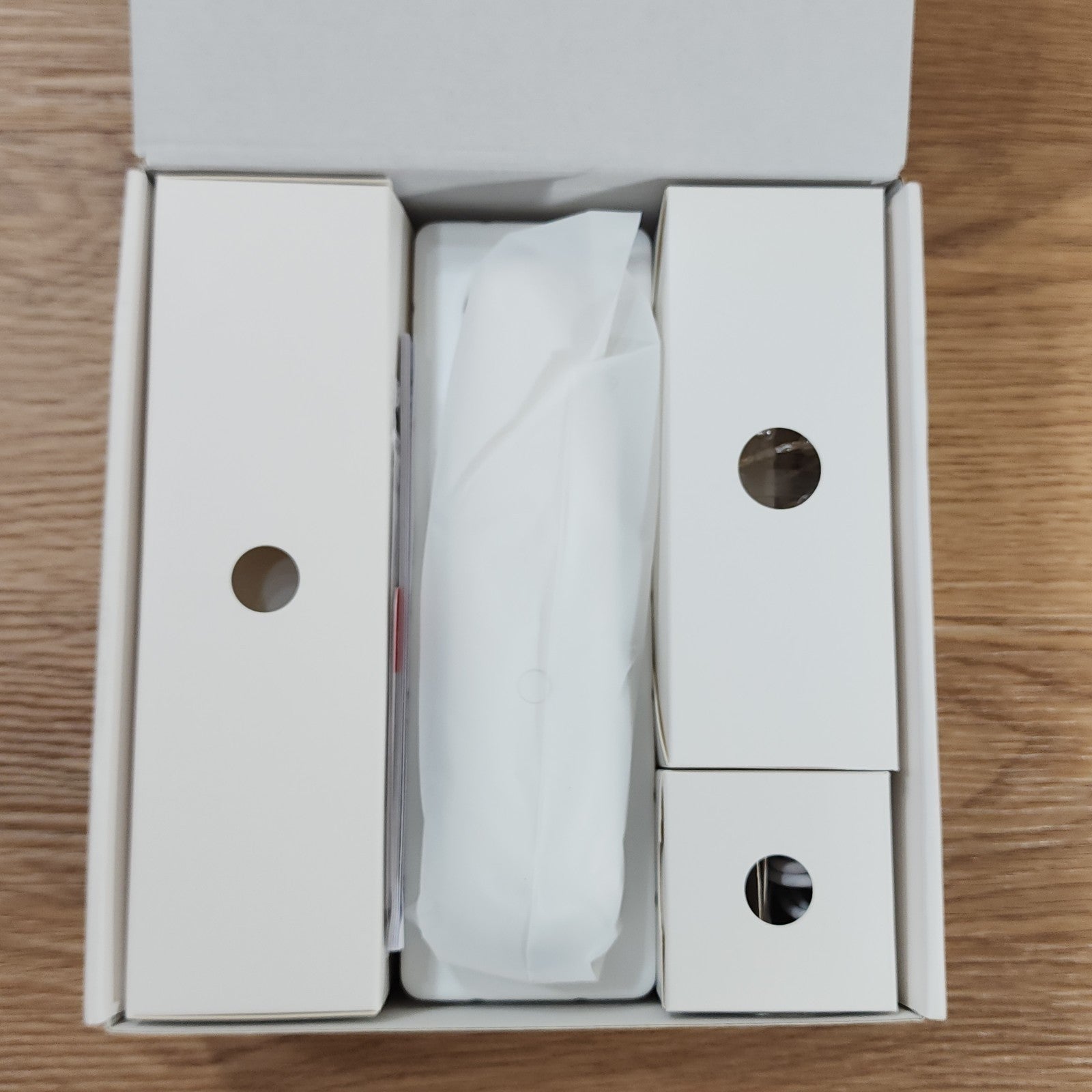 Switchbot Curtain 3 Rod Automatic Curtain Opener Bluetooth W2400000 New